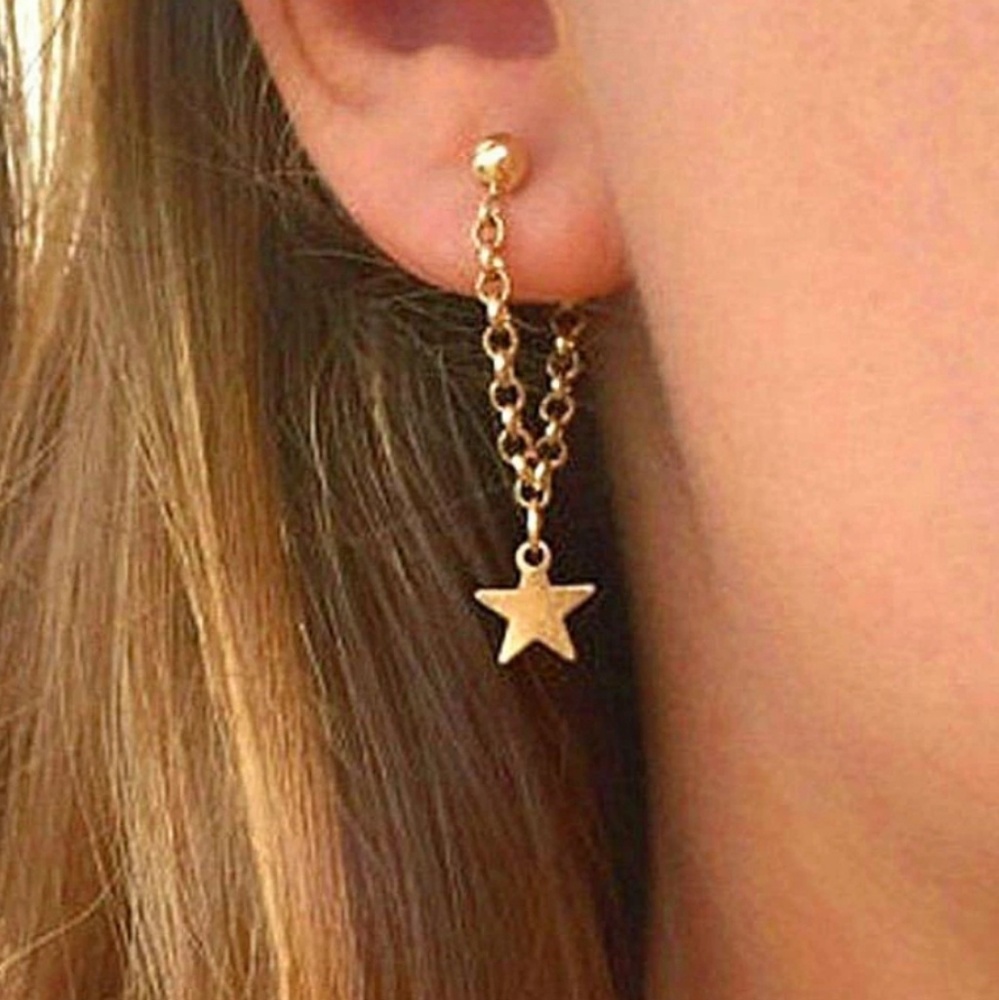Star Earrings in Gold